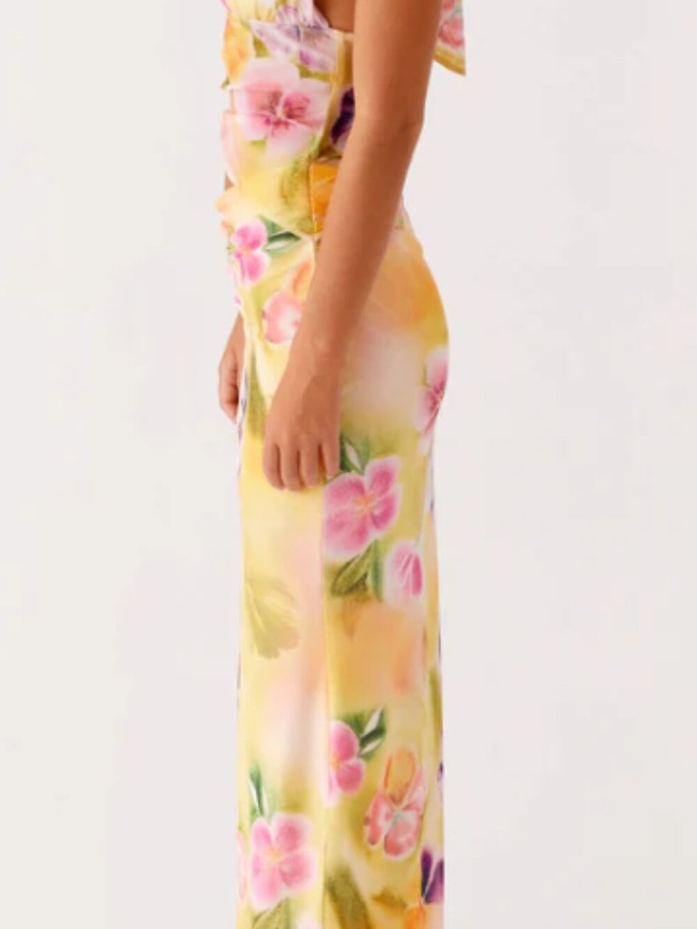 Main Act Halter Maxi Dress - Sunburst Floral - Picture 5 of 6